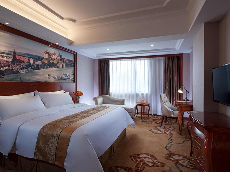 Vienna International Hotel Shaoguan Fengcailou Kültér fotó